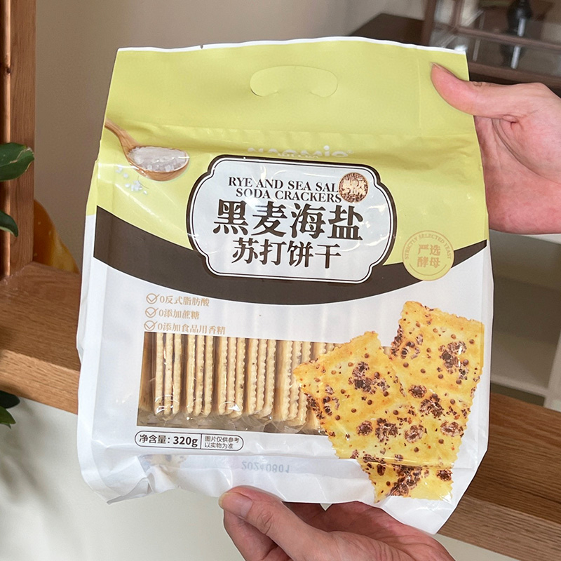 黑麦海盐苏打饼干