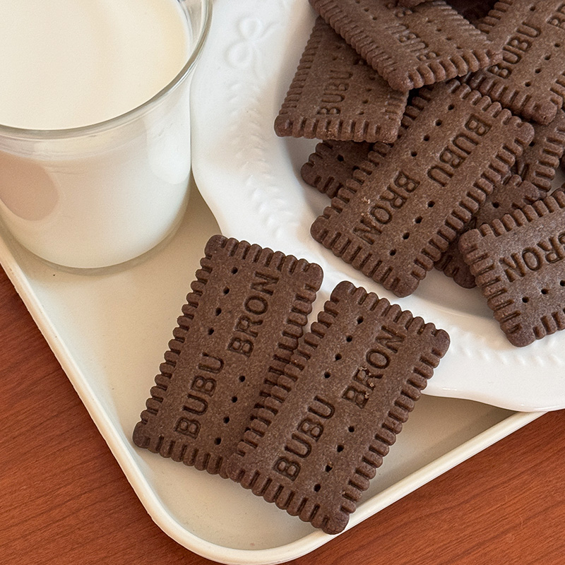 高钙和铁可可味饼干